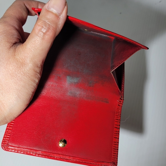 Louis Vuitton LV Red Epi Leather Compact Tri-fold Wallet - Picture 5 of 9